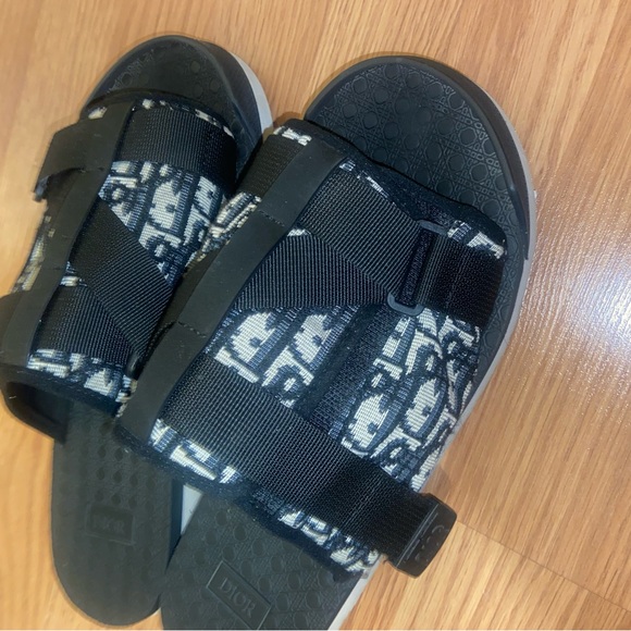 DIOR alpha slide - Picture 4 of 4
